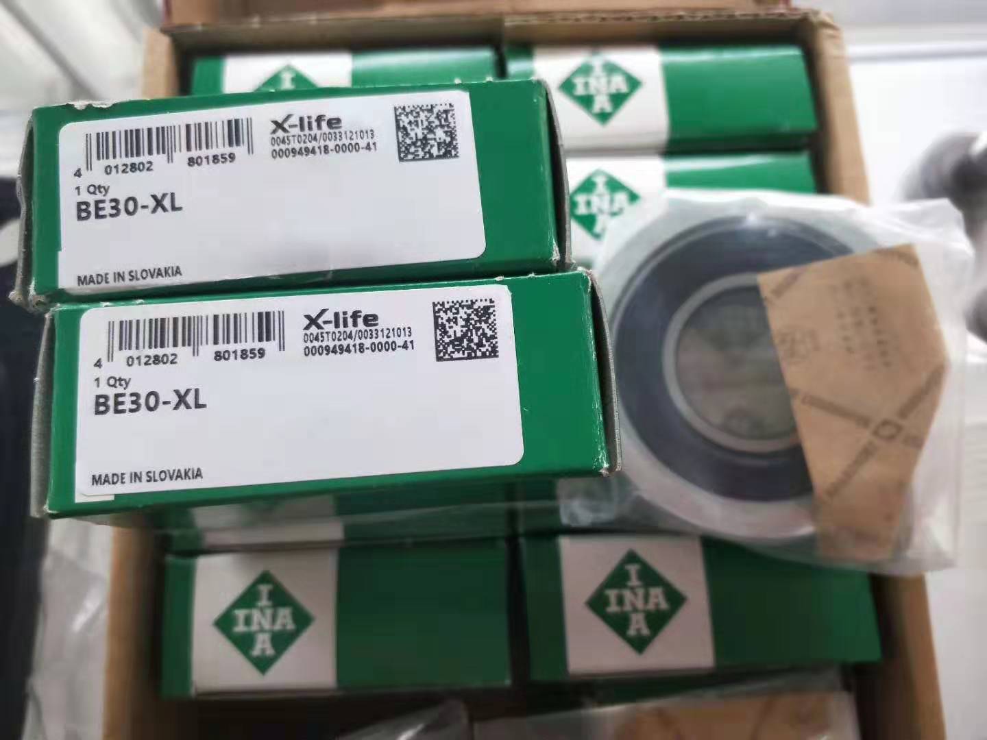 INA CSEF055 薄截面軸承